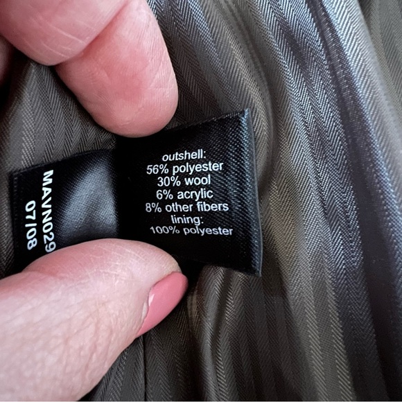 The Limited women’s brown wool jacket, size medium - Picture 4 of 9